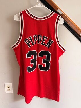 Mitchell & Ness Chicago Bulls Scottie Pippen Jersey